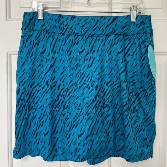 NWT Greg Norman Play Dry Blue Animal Print Golf Athletic Skort M - Picture 2 of 11
